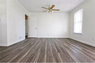 818 Springlake Road, Lawrenceville, GA 30045 - Photo 26