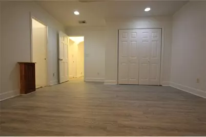 818 Springlake Road, Lawrenceville, GA 30045 - Photo 30