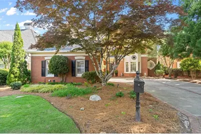 4200 Brookside Lane, Roswell, GA 30076 - Photo 2
