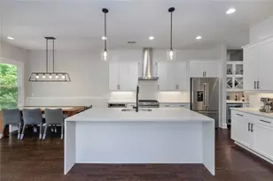2078 Drew Dr, Atlanta, GA 30318 - Photo 8