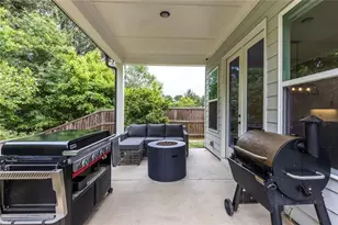 2078 Drew Dr, Atlanta, GA 30318 - Photo 42