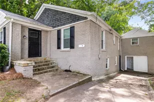 2526 Semmes St, Atlanta, GA 30344 - Photo 2
