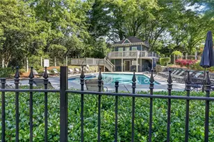 1410 N Crossing Dr NE, Atlanta, GA 30329 - Photo 24