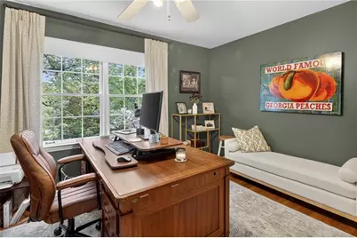 530 Forest Hills Drive, Atlanta, GA 30342 - Photo 16