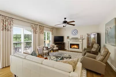 655 Sweet Stream Trace, Johns Creek, GA 30097 - Photo 8