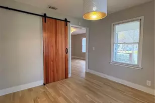 3014 E Point St, Atlanta, GA 30344 - Photo 8