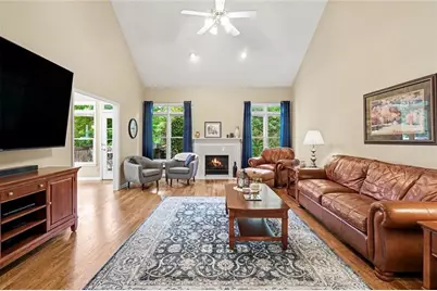 2737 Duncans View Trace NE, Buford, GA 30519 - Photo 18