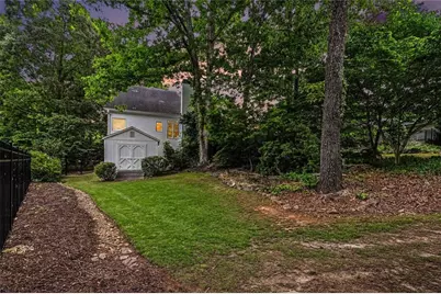 2737 Duncans View Trace NE, Buford, GA 30519 - Photo 6