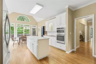 2737 Duncans View Trce NE, Buford, GA 30519 - Photo 10