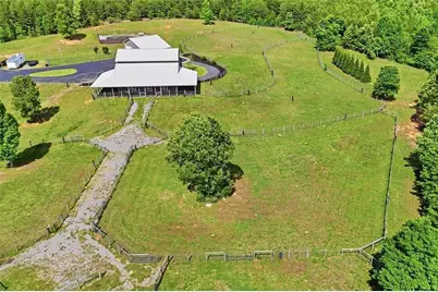 445 E Valley Road NE, Rydal, GA 30171 - Photo 10