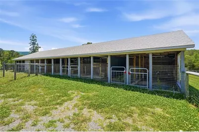 445 E Valley Road NE, Rydal, GA 30171 - Photo 64