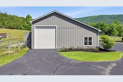 445 E Valley Road NE, Rydal, GA 30171 - Photo 50