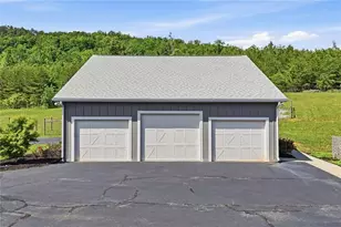 445 E Valley Rd NE, Rydal, GA 30171 - Photo 52