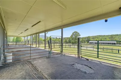 445 E Valley Road NE, Rydal, GA 30171 - Photo 56