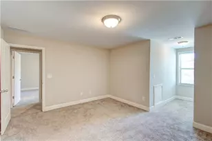3770 Shades Valley Ln, Gainesville, GA 30501 - Photo 18