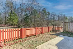 3770 Shades Valley Ln, Gainesville, GA 30501 - Photo 16