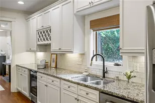 279 Lakeview Ave NE, Atlanta, GA 30305 - Photo 14