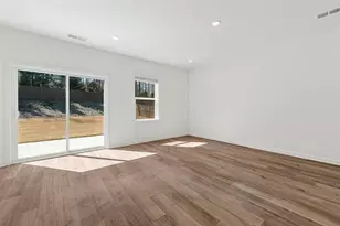 103 Dewitt Dr, Jefferson, GA 30549 - Photo 12