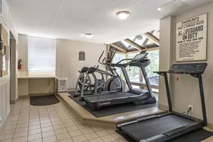 2285 Peachtree Rd NE, Atlanta, GA 30309 - Photo 20