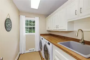 7390 Stoneykirk Close, Atlanta, GA 30350 - Photo 20