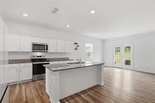 186 Pond Ct, Hoschton, GA 30548 - Photo 6