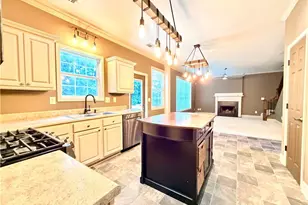 2219 Brickton Crossing, Buford, GA 30518 - Photo 8