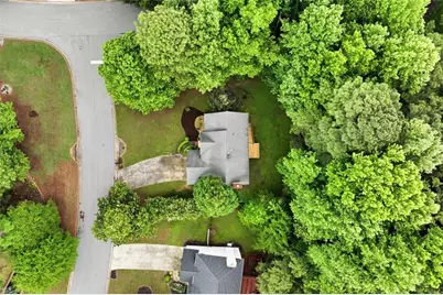 2219 Brickton Crossing, Buford, GA 30518 - Photo 30