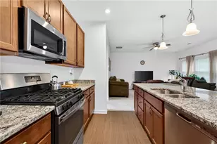 6580 Lantana Village Way, Cumming, GA 30028 - Photo 18