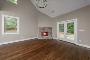 315 River Bluff Dr, Woodstock, GA 30188 - Photo 10
