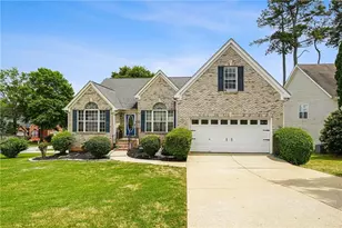 220 Cedarhurst Rd, Lawrenceville, GA 30045 - Photo 2