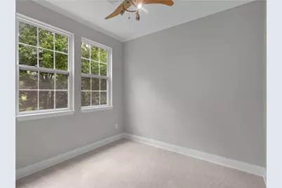 923 Tilden Street NW, Atlanta, GA 30318 - Photo 32