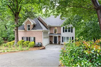2204 Thicket Court NW, Acworth, GA 30102 - Photo 2