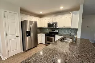 2204 Thicket Ct NW, Acworth, GA 30102 - Photo 16