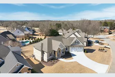 33 Baker Pond Court, Jefferson, GA 30549 - Photo 4