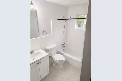 3226 Cloverhurst Drive, East Point, GA 30344 - Photo 6