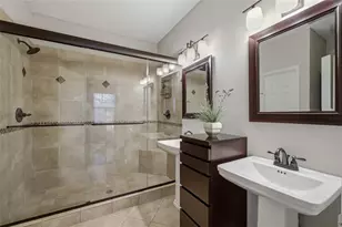 5368 Medlock Corners Dr, Peachtree Corners, GA 30092 - Photo 16