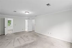 1090 Kelvington Way SW, Lilburn, GA 30047 - Photo 26