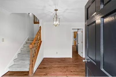1090 Kelvington Way SW, Lilburn, GA 30047 - Photo 6
