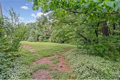 1090 Kelvington Way SW, Lilburn, GA 30047 - Photo 48