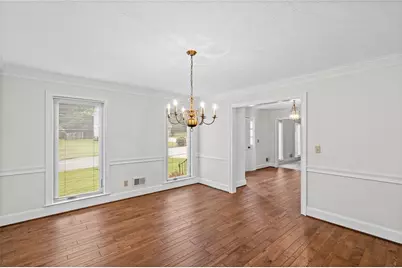 1090 Kelvington Way SW, Lilburn, GA 30047 - Photo 8