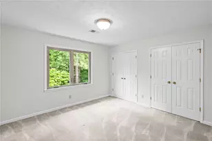 1090 Kelvington Way SW, Lilburn, GA 30047 - Photo 34