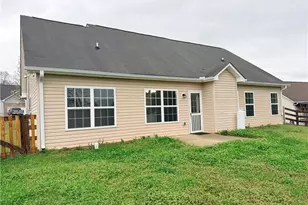 107 Colton Dr, Calhoun, GA 30701 - Photo 18