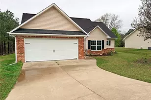 107 Colton Dr, Calhoun, GA 30701 - Photo 2