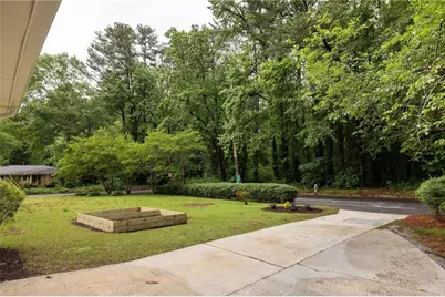 2366 Harrington Drive, Decatur, GA 30033 - Photo 34