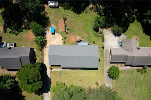 1568 Ridgewood Dr SW, Lilburn, GA 30047 - Photo 2