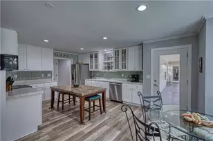 1568 Ridgewood Dr SW, Lilburn, GA 30047 - Photo 14