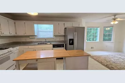 3050 Country Farms Drive, Snellville, GA 30039 - Photo 8