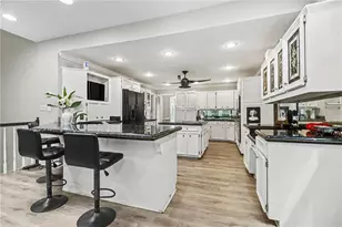 590 Valley Hall Dr, Atlanta, GA 30350 - Photo 18