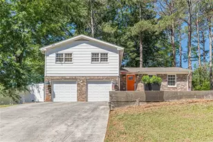 2851 Lloyd Rd, Decatur, GA 30034 - Photo 2