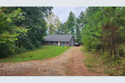 1661 Friendship Road, Hoschton, GA 30548 - Photo 24